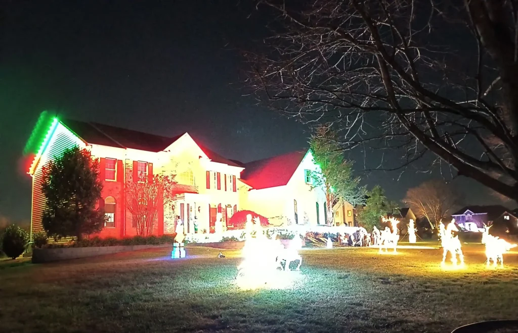 Christmas Lights Installation - New Jersey - Cedars RMG Z-
