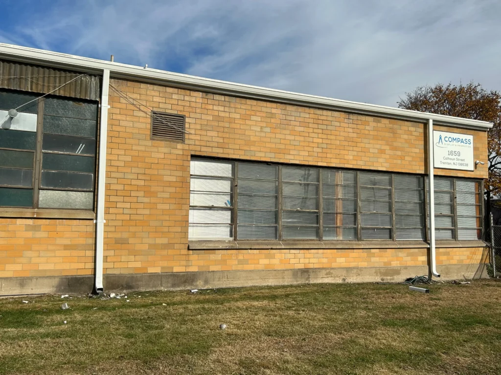 Gutter Cleaning And Repair Cedars RJ (11)