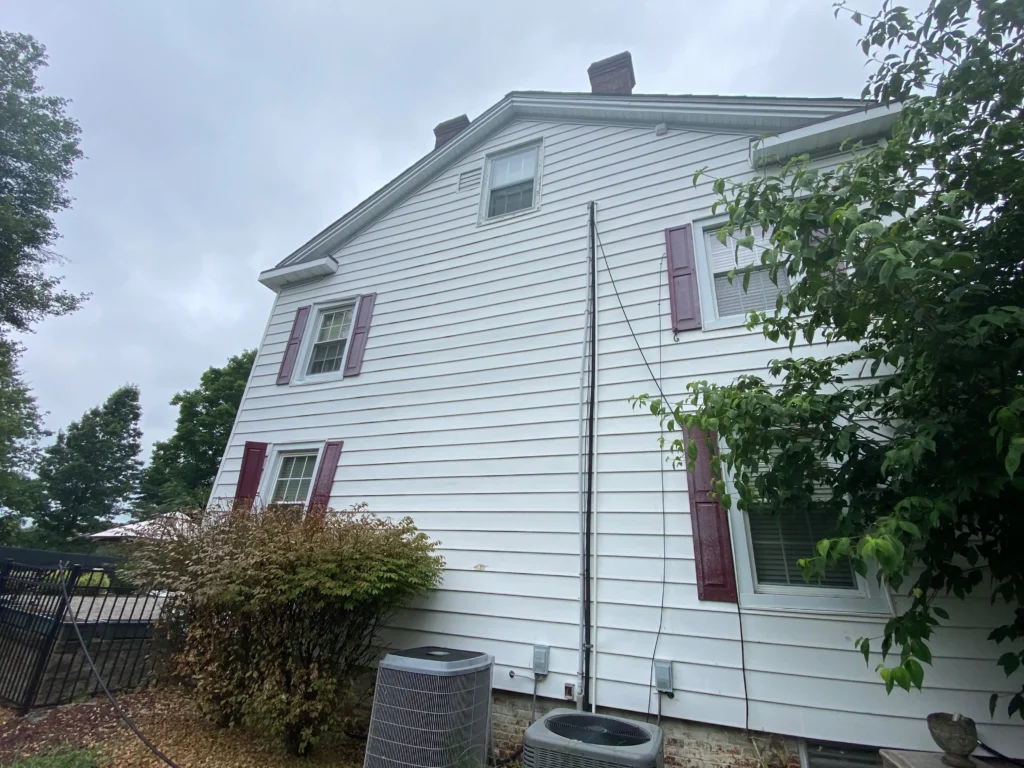Gutter Cleaning And Repair Cedars RJ (3)